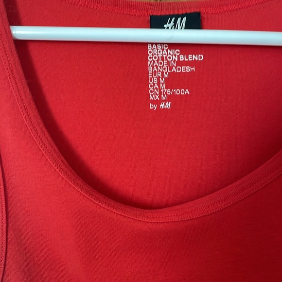 H & M tank top 3 pack medium - Picture 2 of 10